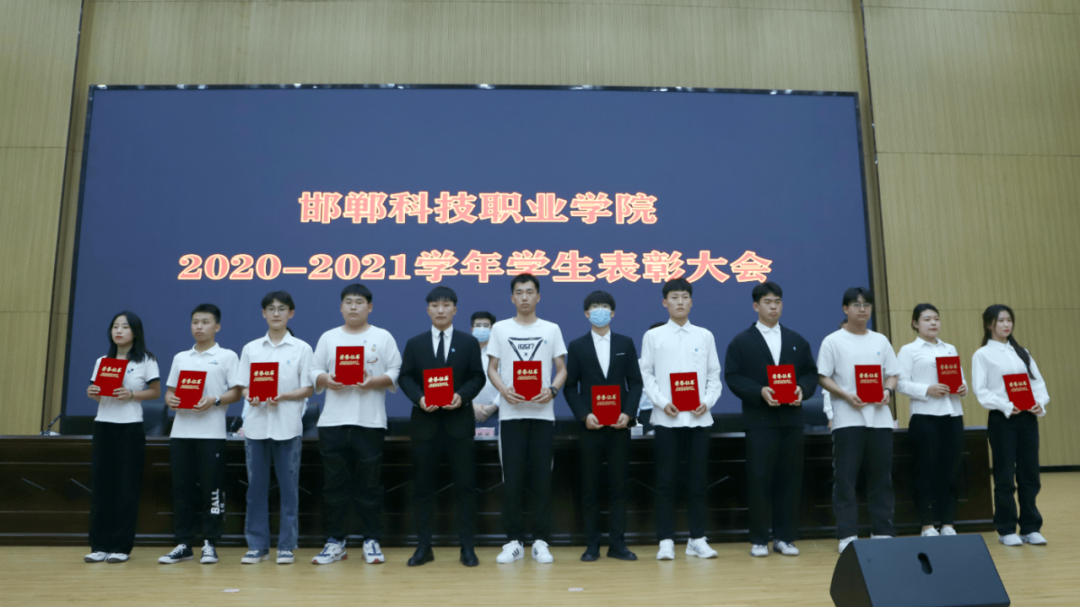 165175563563137823535015068627.png 微信图片_20220505205813.png